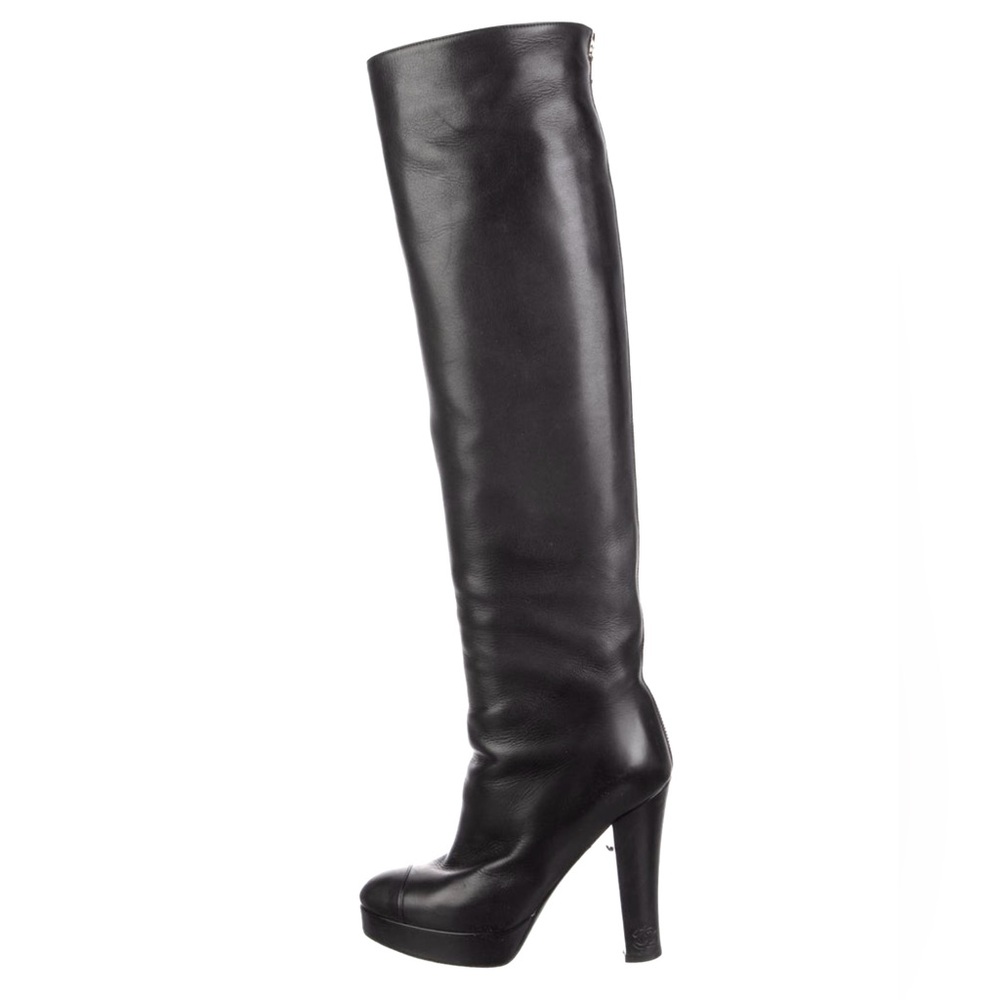 Chanel black Elegant Knee-High CC logo Women's Boots